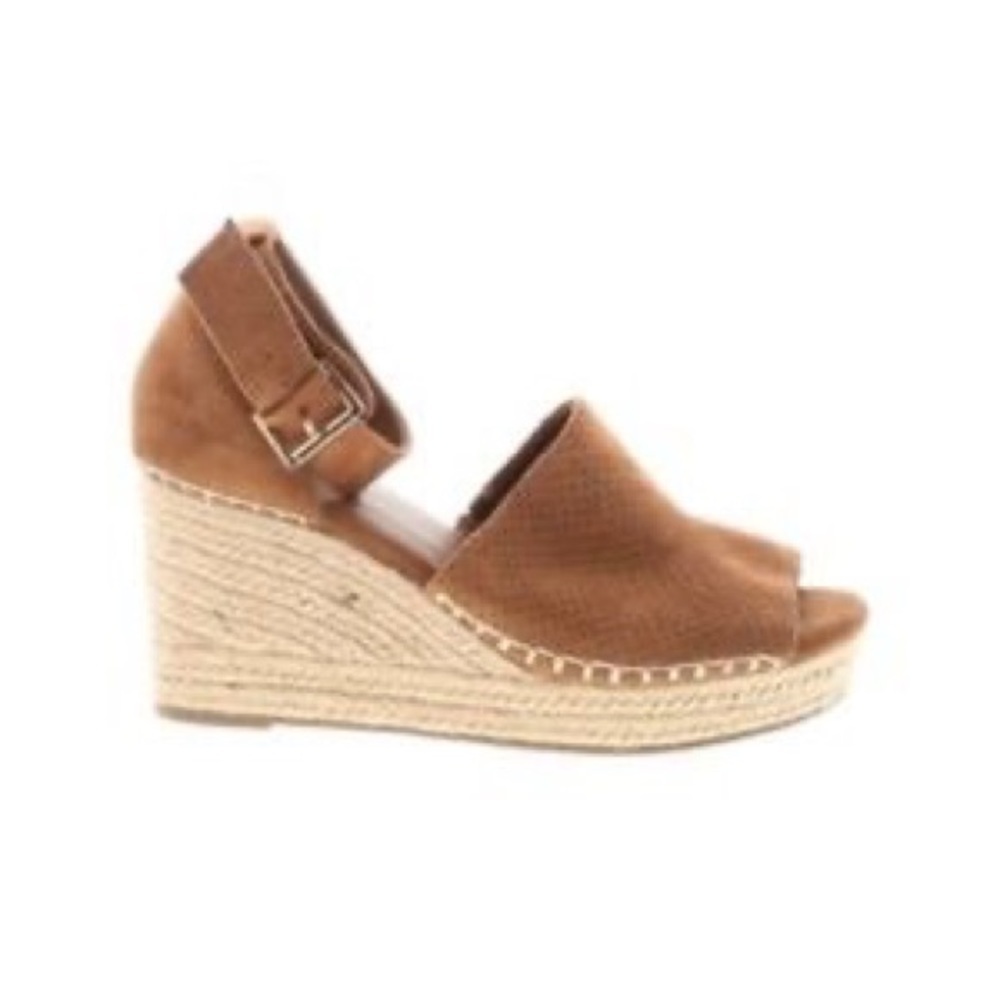 Altar’d State Marie Espadrille Perforated Wedges Size 8